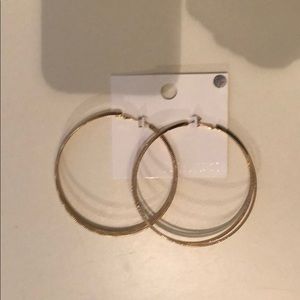 Large gold hoops